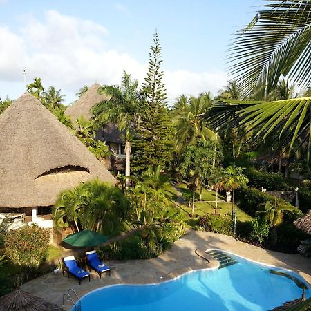 Aestus Villas Resort Diani Beach Extérieur photo